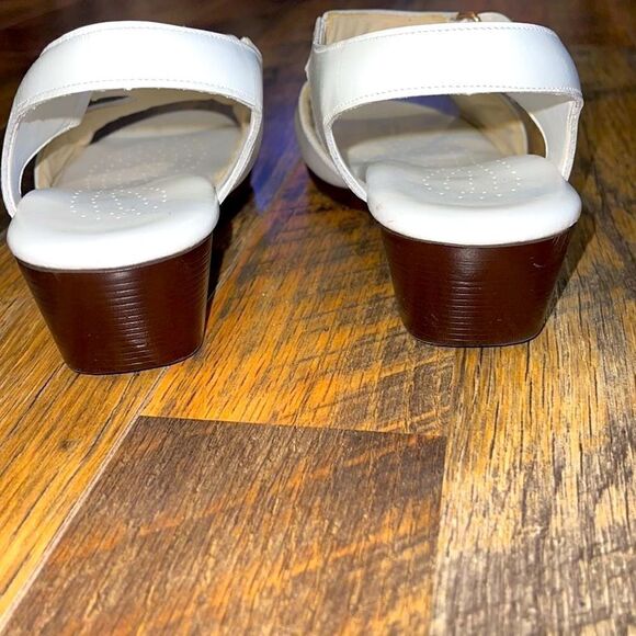 SAS Suntimer Pearl Bone Sandals Size 6 Wide - Picture 15 of 16